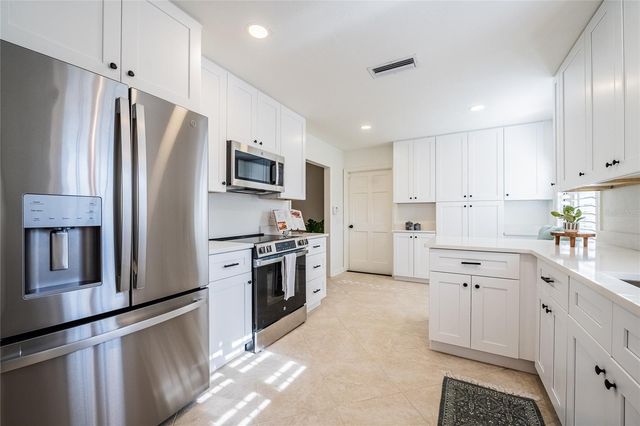 58 LAKE LINK CIRCLE SE, Winter Haven, FL 33884