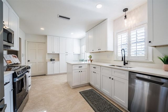58 LAKE LINK CIRCLE SE, Winter Haven, FL 33884