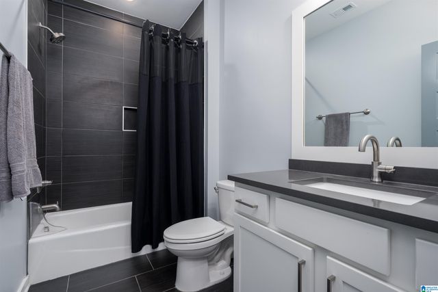 3052 ADLEY CIRCLE, Hoover, AL 35244