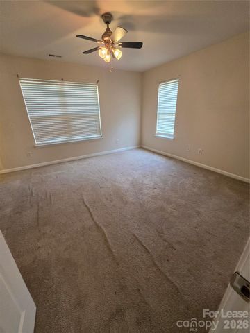 15542 Stronvar House Lane, Charlotte, NC 28277