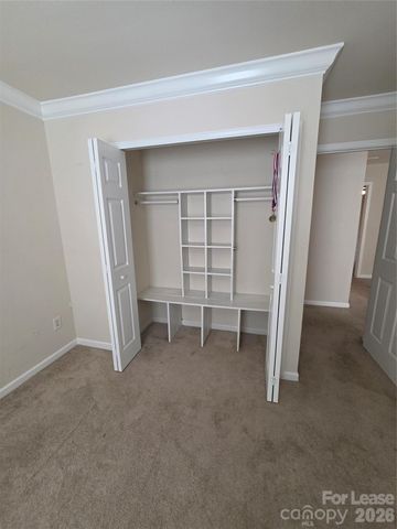 15542 Stronvar House Lane, Charlotte, NC 28277