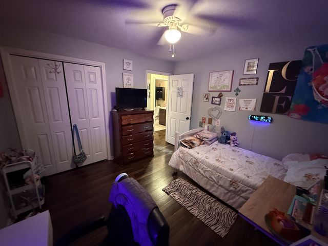 1318 Barbara Dr, Clarksville, TN 37043