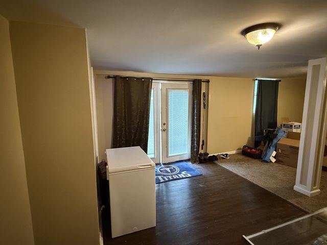 1318 Barbara Dr, Clarksville, TN 37043