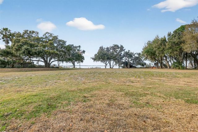 2898 ANN ROU ROAD, Tavares, FL 32778