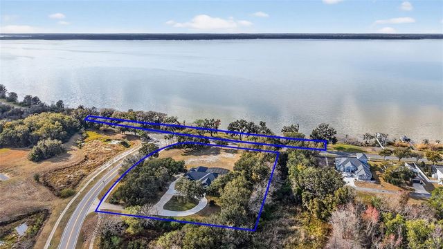 2898 ANN ROU ROAD, Tavares, FL 32778