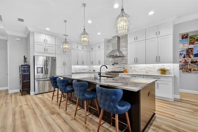 2898 ANN ROU ROAD, Tavares, FL 32778