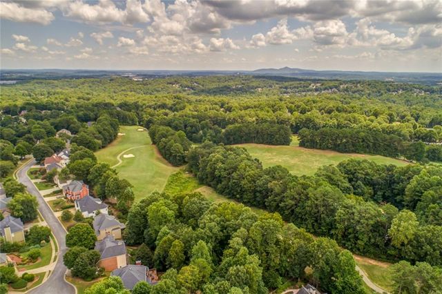 5025 Towne Lake Hills N, Woodstock, GA 30189