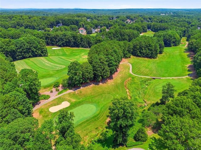 5025 Towne Lake Hills N, Woodstock, GA 30189