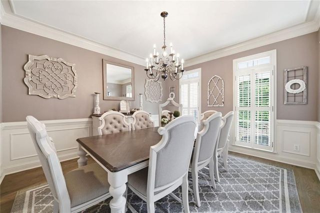 5025 Towne Lake Hills N, Woodstock, GA 30189