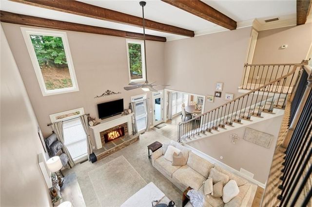 5025 Towne Lake Hills N, Woodstock, GA 30189