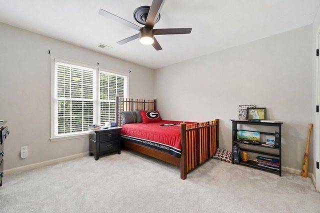 5025 Towne Lake Hills N, Woodstock, GA 30189