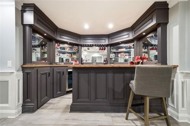 5025 Towne Lake Hills N, Woodstock, GA 30189