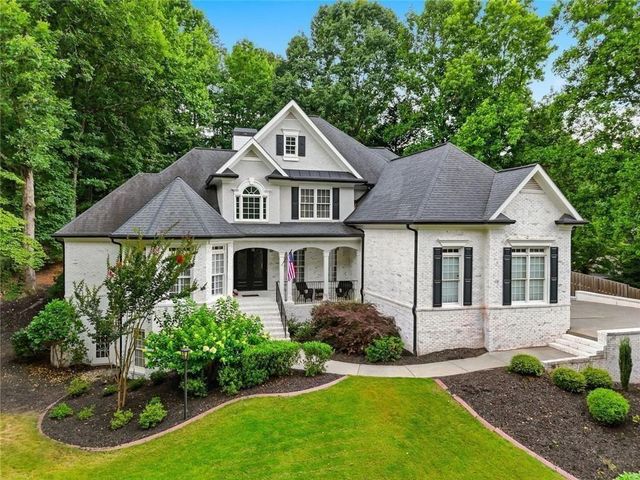 5025 Towne Lake Hills N, Woodstock, GA 30189