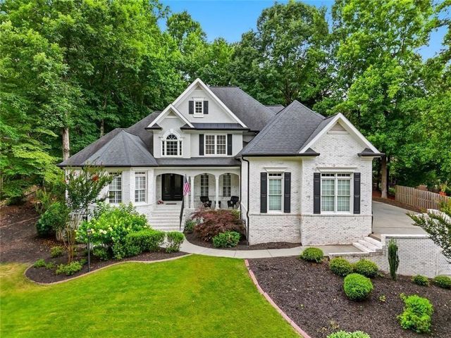5025 Towne Lake Hills N, Woodstock, GA 30189