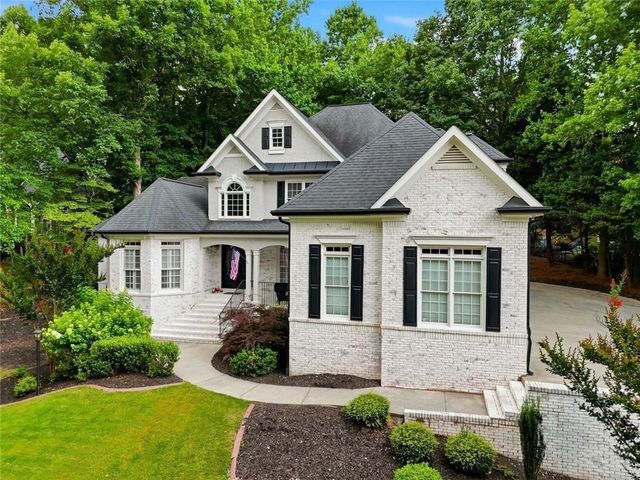 5025 Towne Lake Hills N, Woodstock, GA 30189