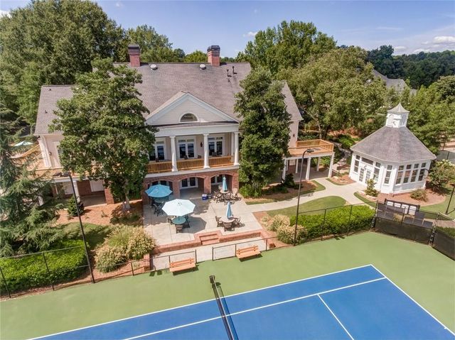 5025 Towne Lake Hills N, Woodstock, GA 30189