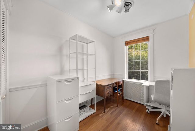 1930 37TH ST NW, Washington, DC 20007