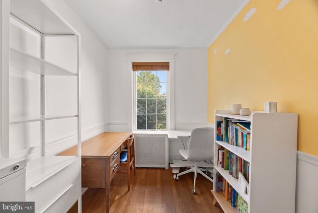 1930 37TH ST NW, Washington, DC 20007