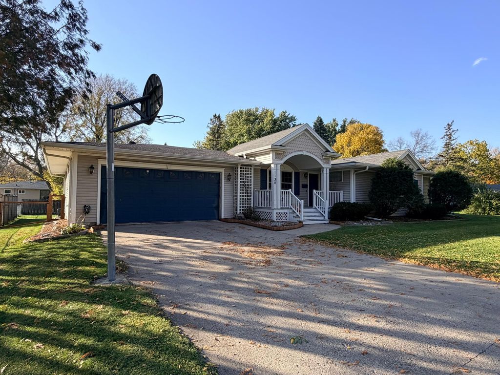 1130 Phinney Avenue, Detroit Lakes, MN 56501 — photo 2