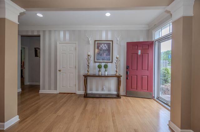 1204 Misty Glen Ct, Old Hickory, TN 37138