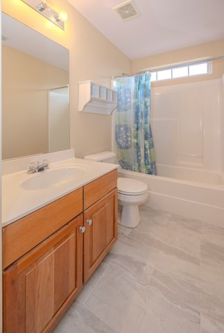 1204 Misty Glen Ct, Old Hickory, TN 37138