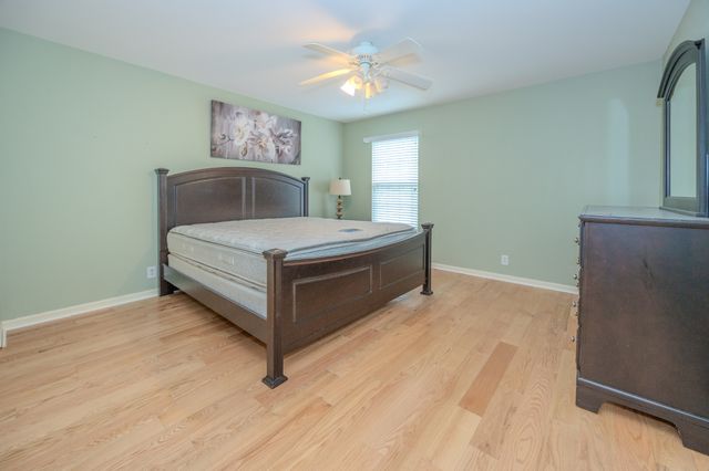 1204 Misty Glen Ct, Old Hickory, TN 37138