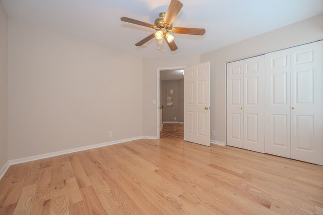 1204 Misty Glen Ct, Old Hickory, TN 37138