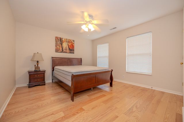 1204 Misty Glen Ct, Old Hickory, TN 37138