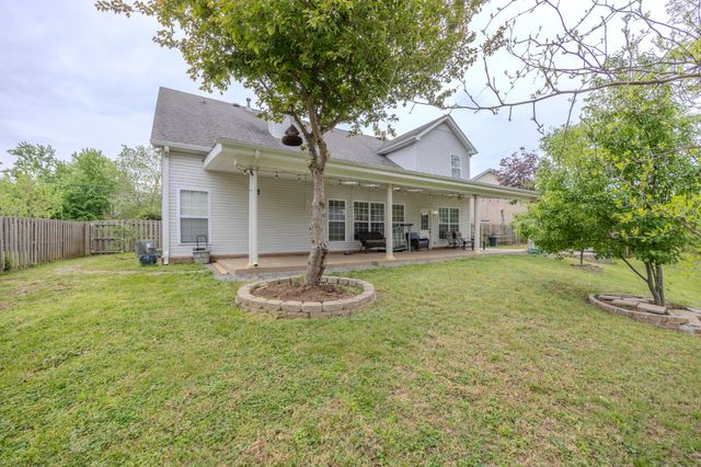 1204 Misty Glen Ct, Old Hickory, TN 37138