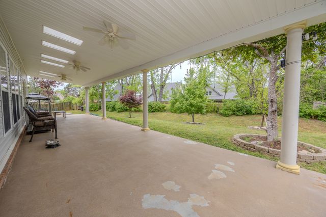 1204 Misty Glen Ct, Old Hickory, TN 37138