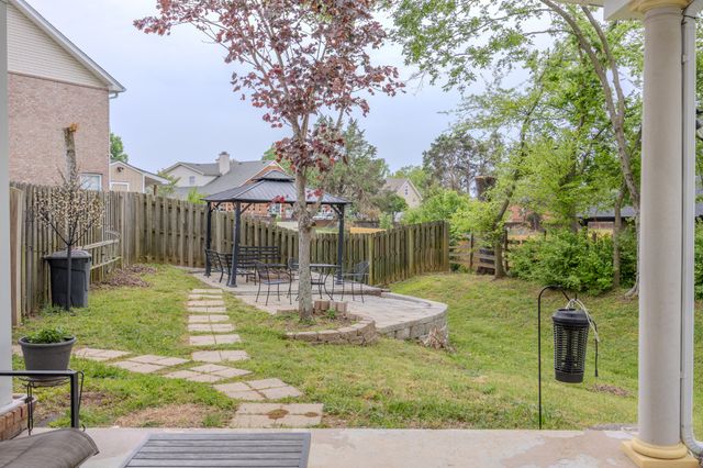 1204 Misty Glen Ct, Old Hickory, TN 37138