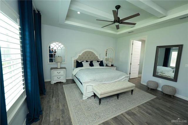 706 Tres Marias Street, Weslaco, TX 78596