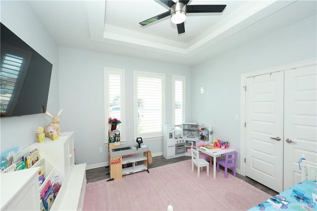 706 Tres Marias Street, Weslaco, TX 78596
