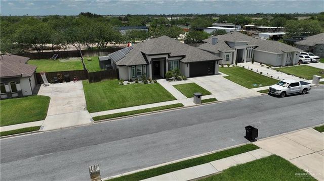 706 Tres Marias Street, Weslaco, TX 78596