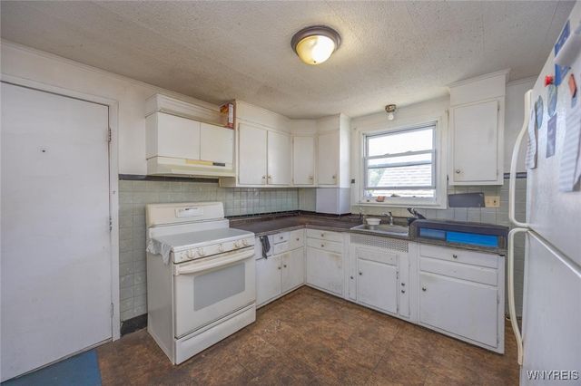 179 Callodine Avenue, Amherst, NY 14226