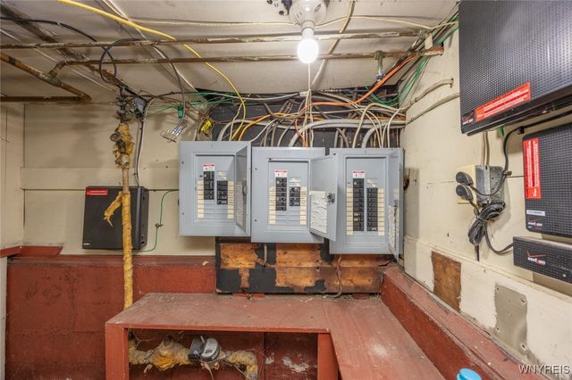 179 Callodine Avenue, Amherst, NY 14226