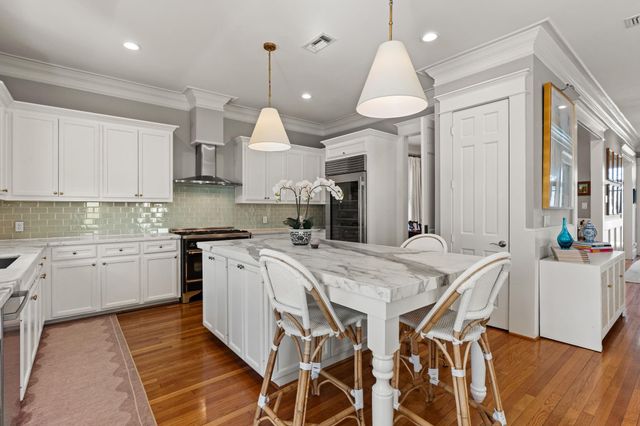 1236 Omar Street, Houston, TX 77008