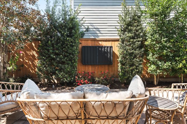 1236 Omar Street, Houston, TX 77008