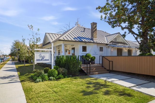 1236 Omar Street, Houston, TX 77008