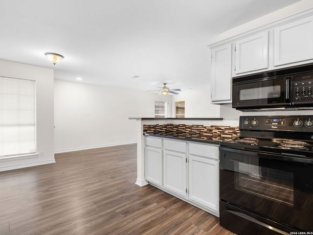 9315 Gillcross Way, San Antonio, TX 78250