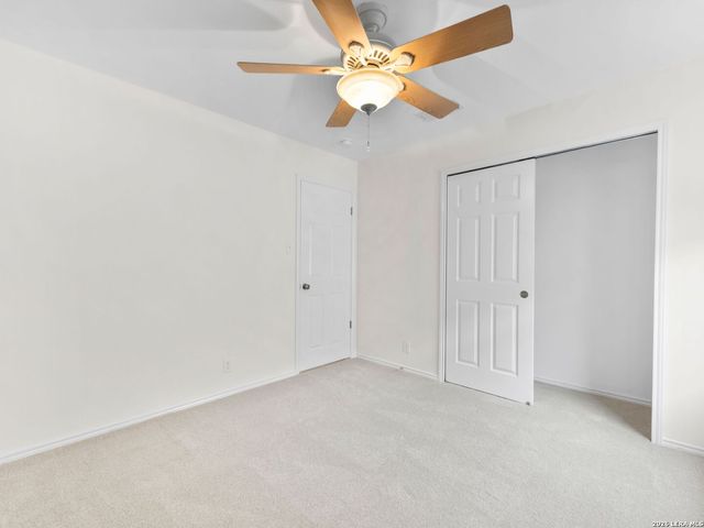 9315 Gillcross Way, San Antonio, TX 78250