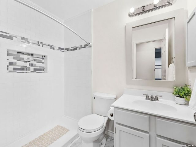 9315 Gillcross Way, San Antonio, TX 78250