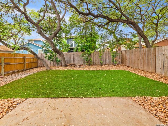 9315 Gillcross Way, San Antonio, TX 78250