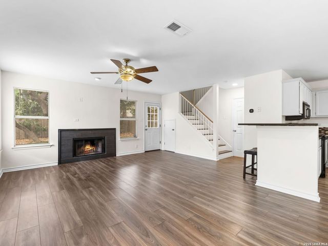 9315 Gillcross Way, San Antonio, TX 78250