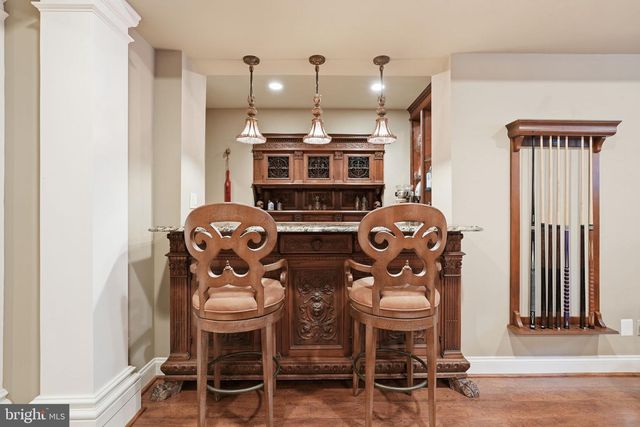 1204 DAVISWOOD DR, Mclean, VA 22102