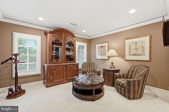 1204 DAVISWOOD DR, Mclean, VA 22102