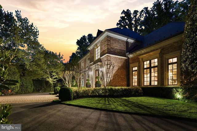 1204 DAVISWOOD DR, Mclean, VA 22102