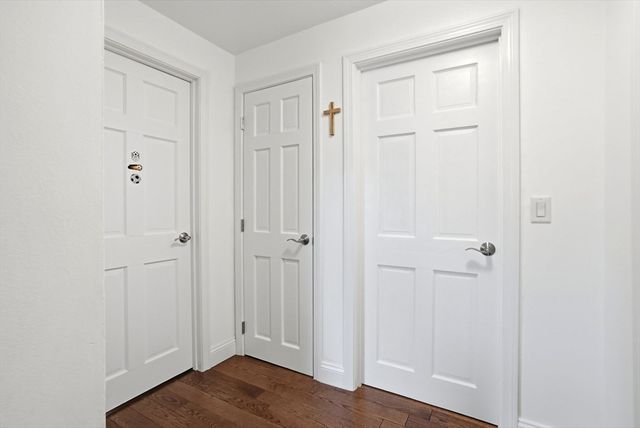 102 County St, Lakeville, MA 02347