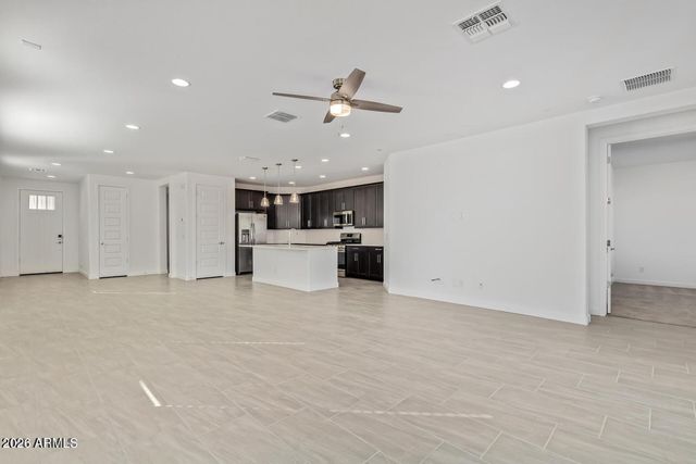 2168 W BURNSIDE Trail, Phoenix, AZ 85085
