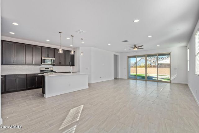 2168 W BURNSIDE Trail, Phoenix, AZ 85085